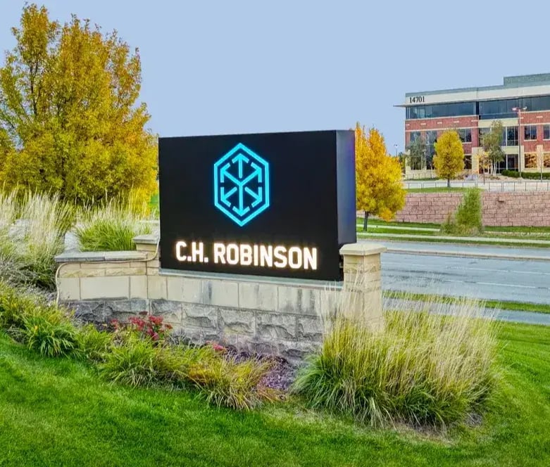 C-H-_Robinson_headquarters_-_summer_4128_x_2780